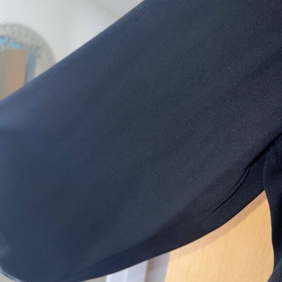 Diane Von Furstenburg Womens Top Size 4 Black V Neck Long Sleeve Casual - Picture 14 of 16